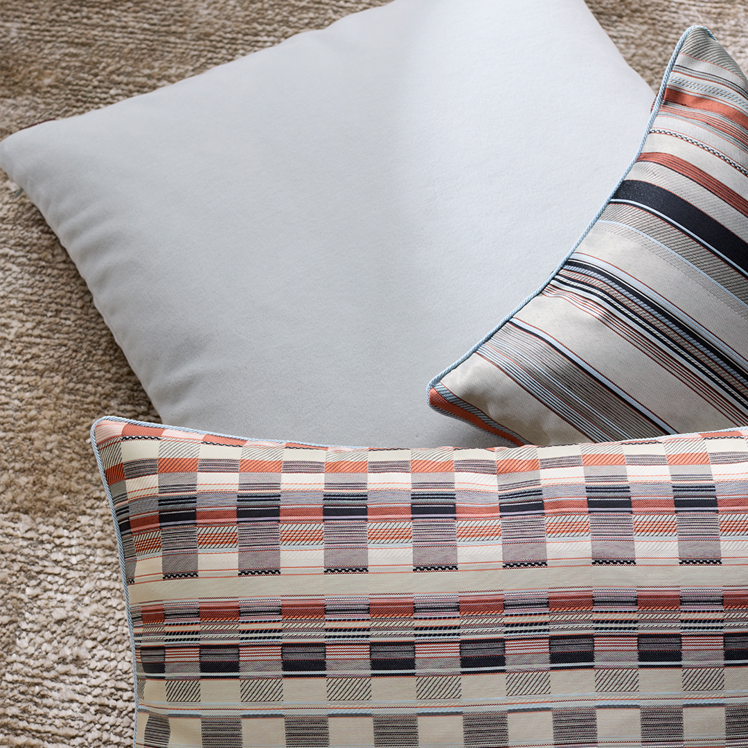 Soft cushion in Mist
