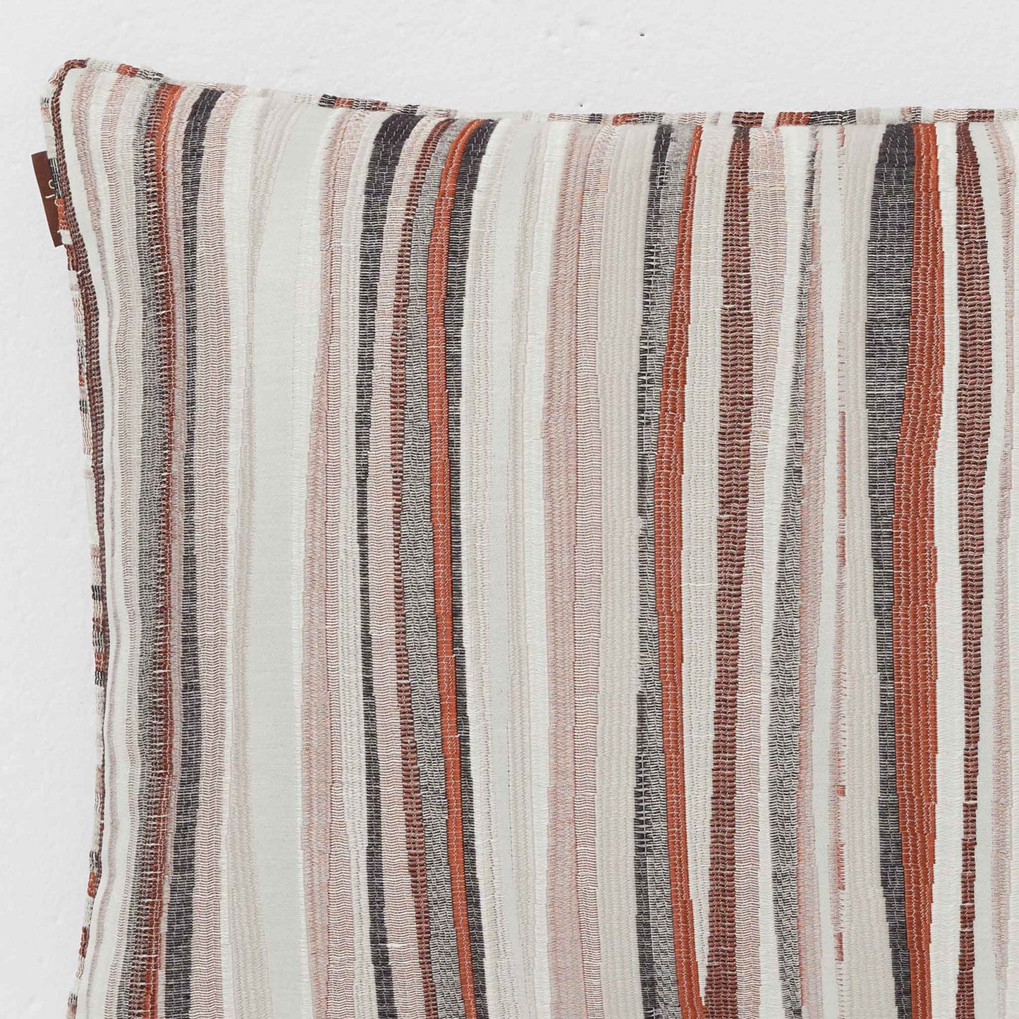 Striation cushion